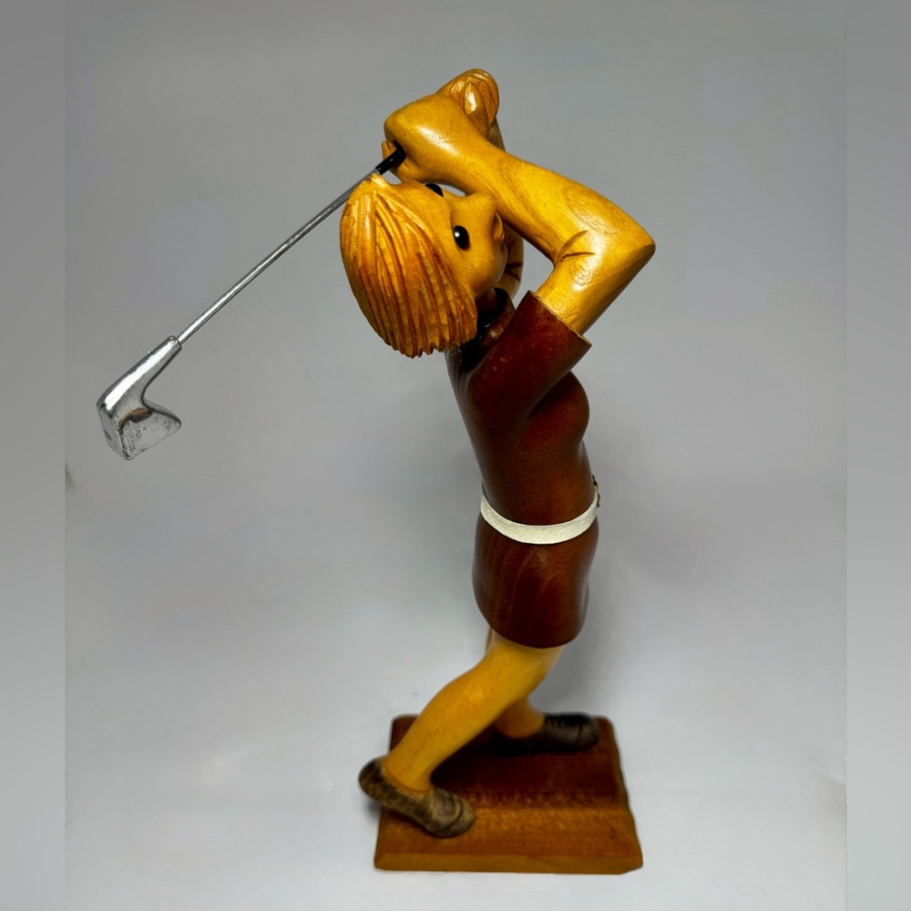 Romer of Italy Vintage 1992 Hand Carved Female Golfer Wood Statue - Picture 2 of 10